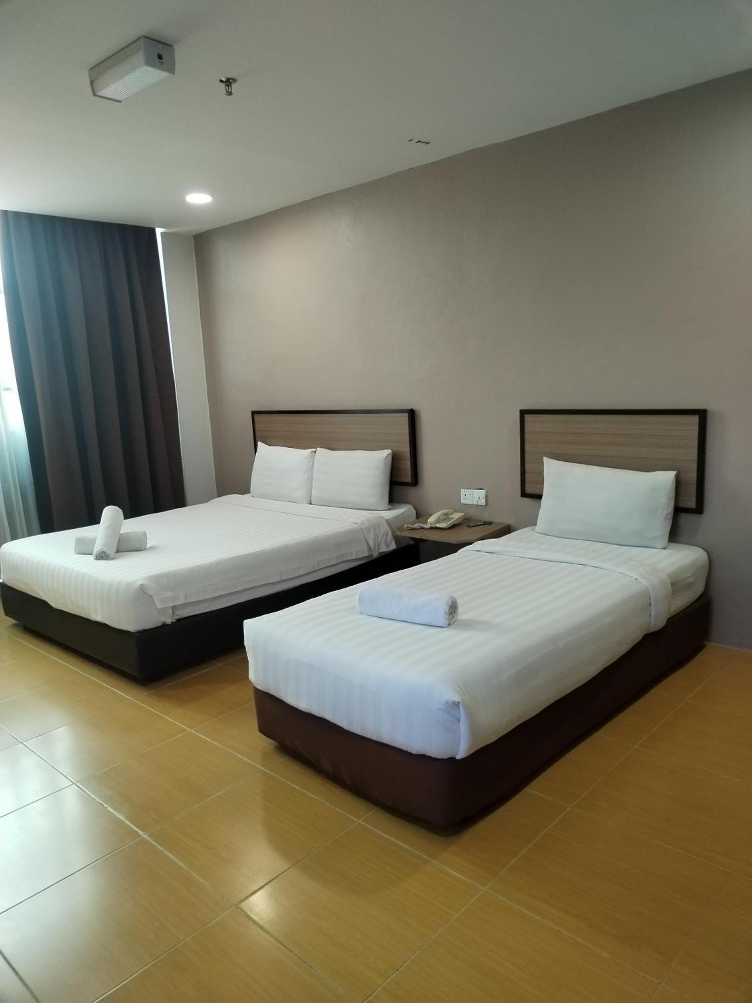 Maple Boutique Hotel Kota Bahru Luaran gambar