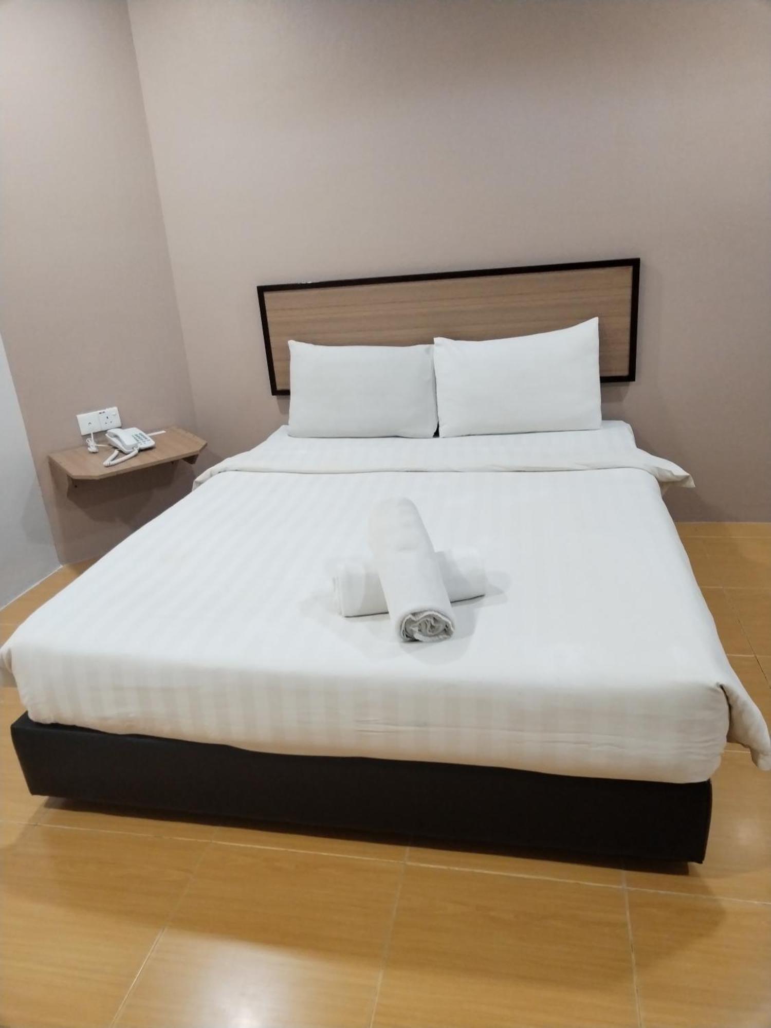 Maple Boutique Hotel Kota Bahru Luaran gambar